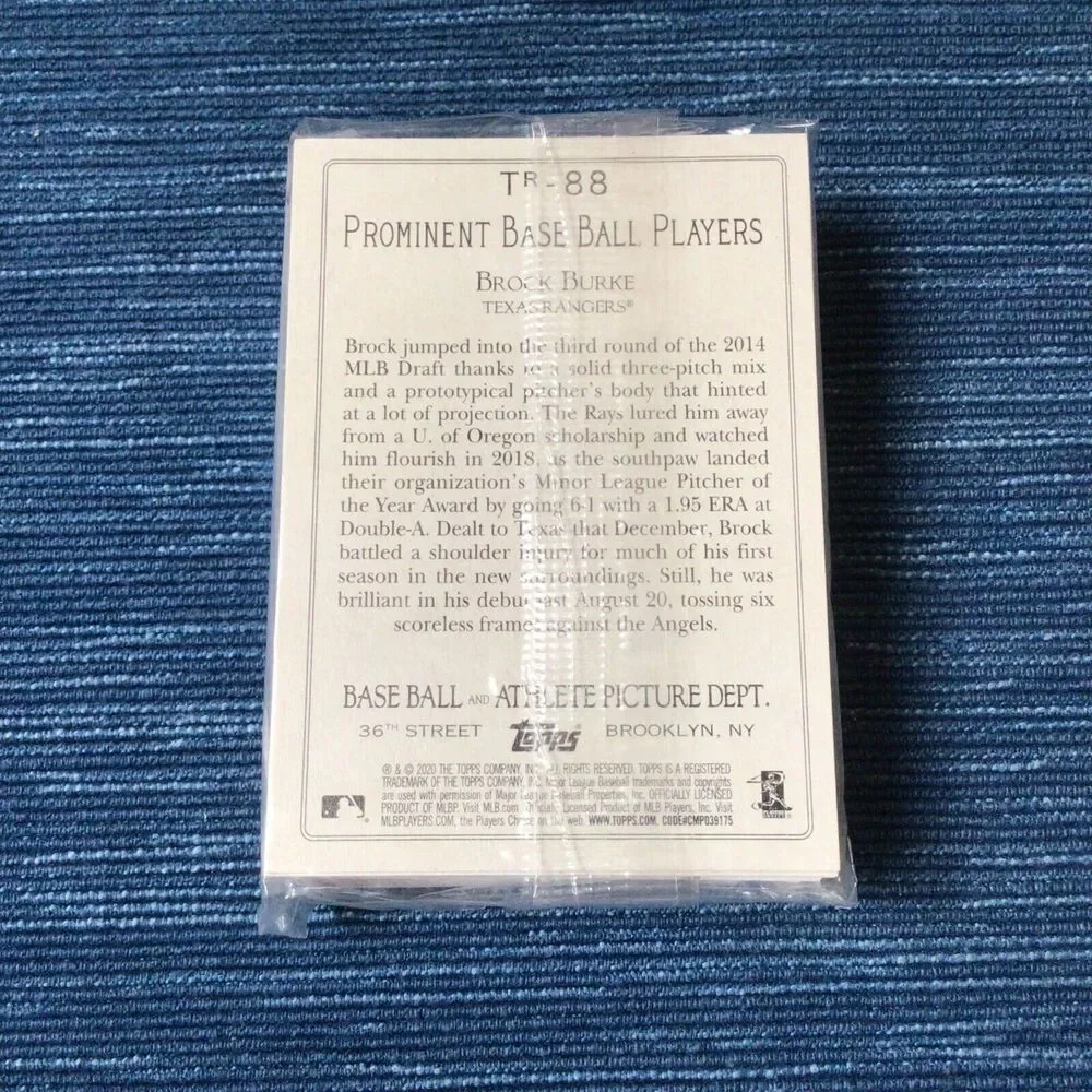 Sealed 2020 Topps Hanger Pack Luis Robert RC Rookie Card Top Showing Mets 126U - Picture 2 of 4